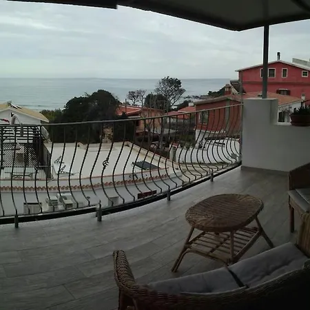 Casa Contu Zinnibiri 度假居 *